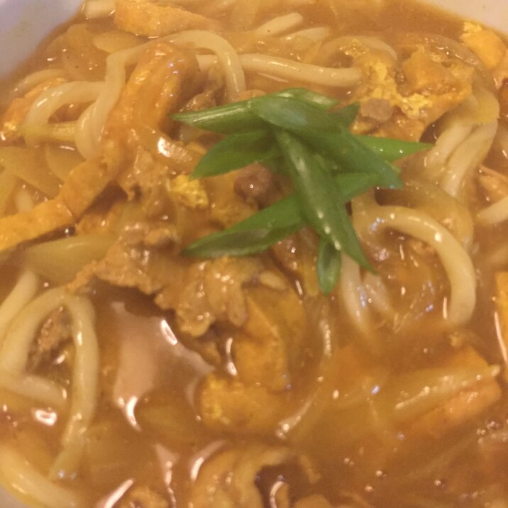 出汁の効いたうどん屋さんのカレーうどん！